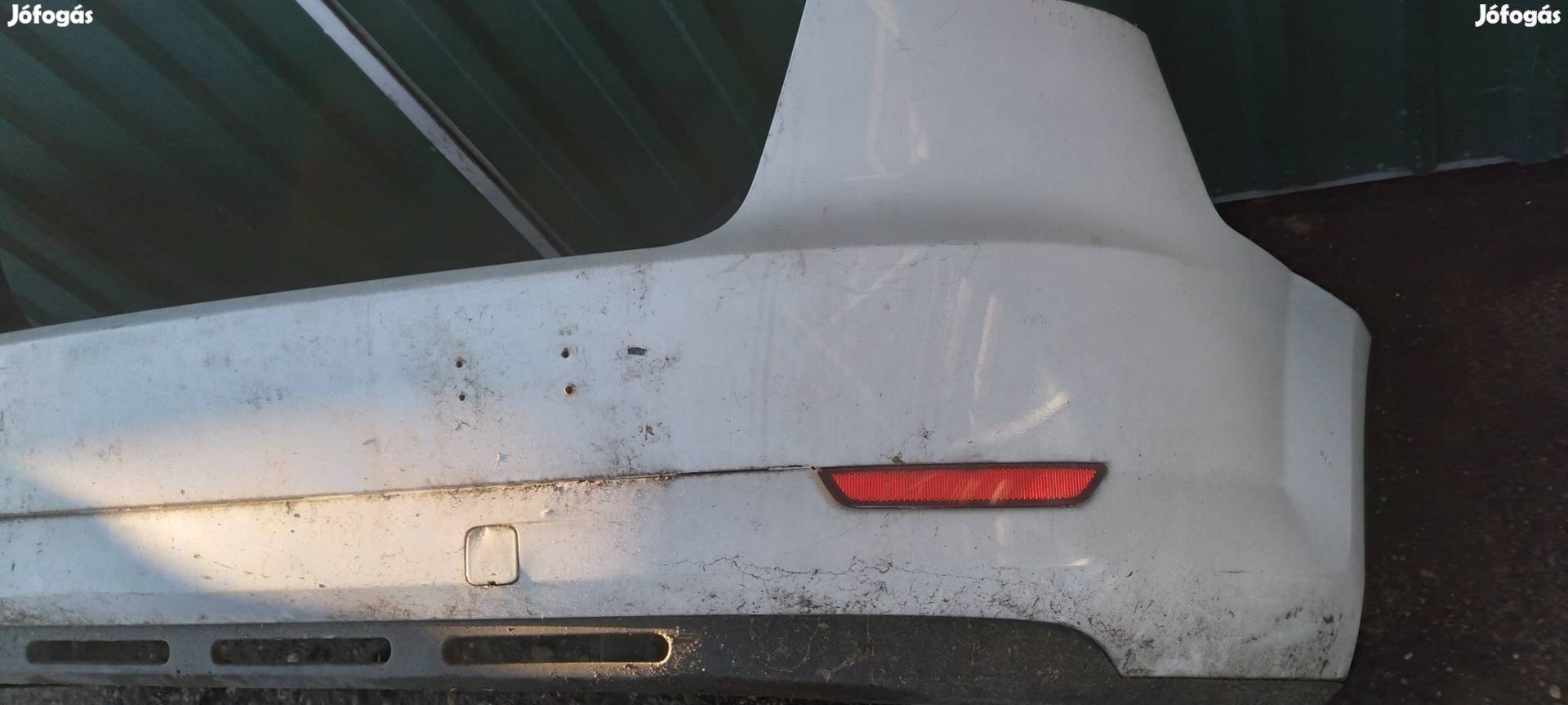 Gyári Ford Mondeo mk4 hátsó lökhárító fotókon látható állapotban