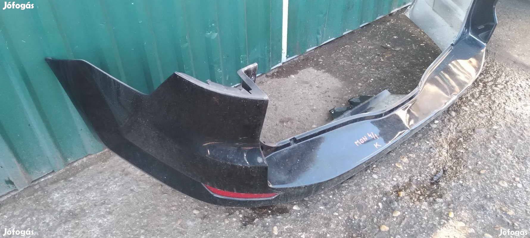 Gyári Ford Mondeo mk4 hátsó lökhárító kombi apró hibával