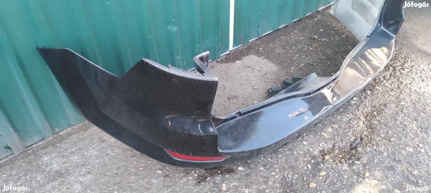 Gyári Ford Mondeo mk4 hátsó lökhárító kombi apró hibával