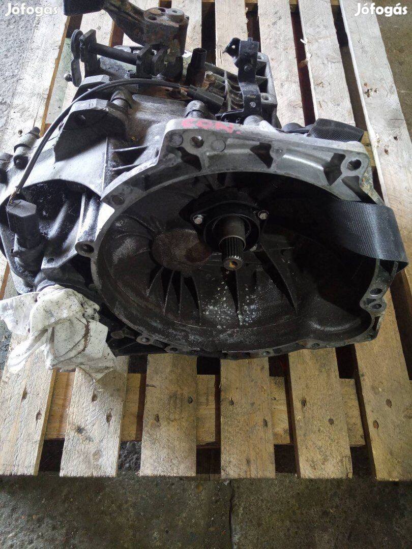 Gyári Ford Transit connect váltó 1.8d
