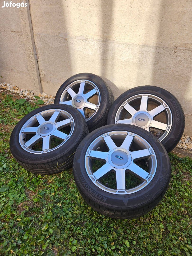 Gyári Ford alufelni szett nyári gumival 4x108 195/55 R16
