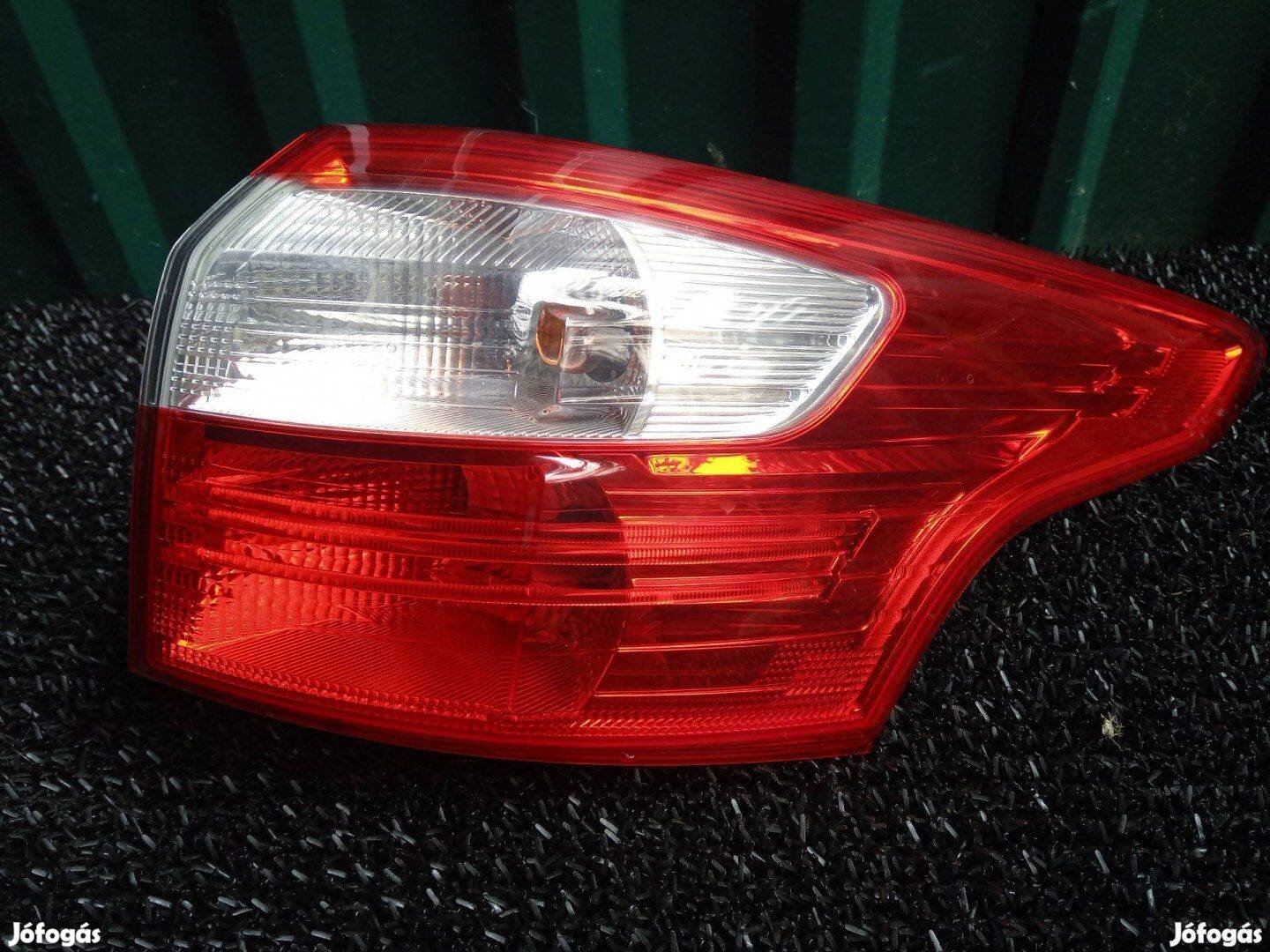 Gyári Ford focus MK3 jobb hátsó lámpa LED