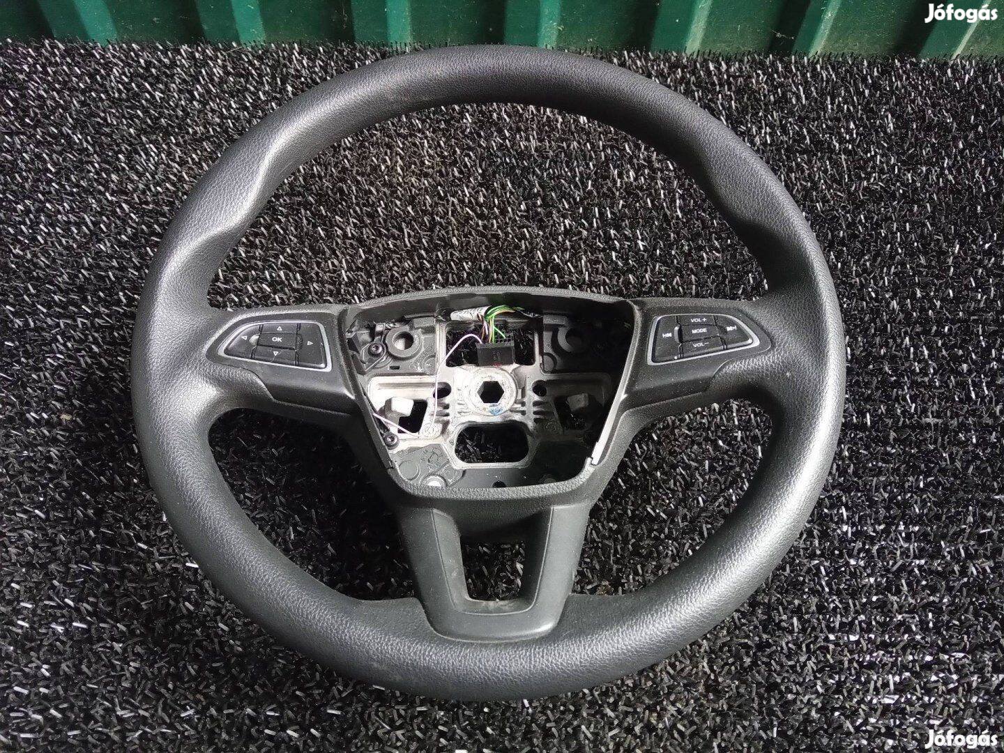 Gyári Ford focus MK3 kormány 2014 től makulátlan állapotban