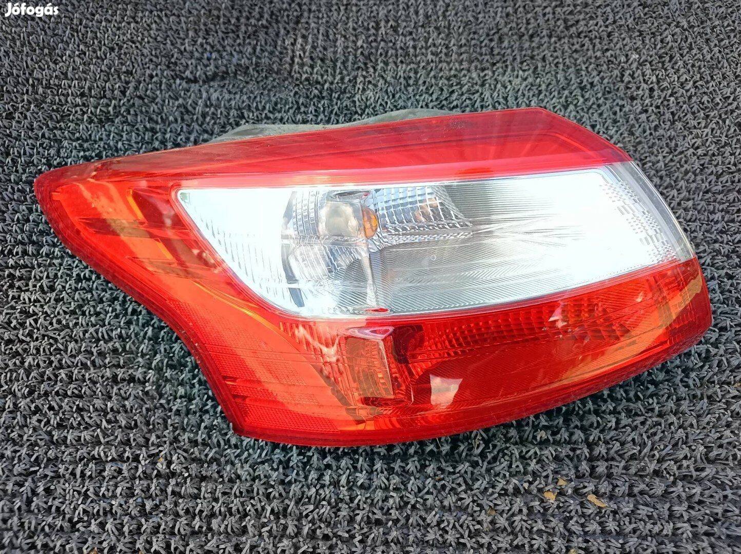 Gyári Ford focus mk3 bal hátsó lámpa Szedán