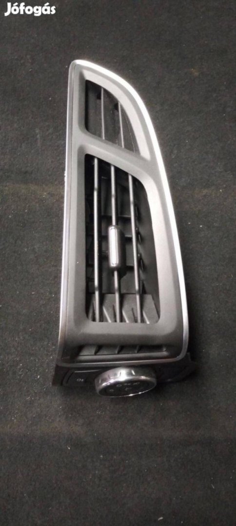 Gyári Ford focus mk3 szellőző bal jobb