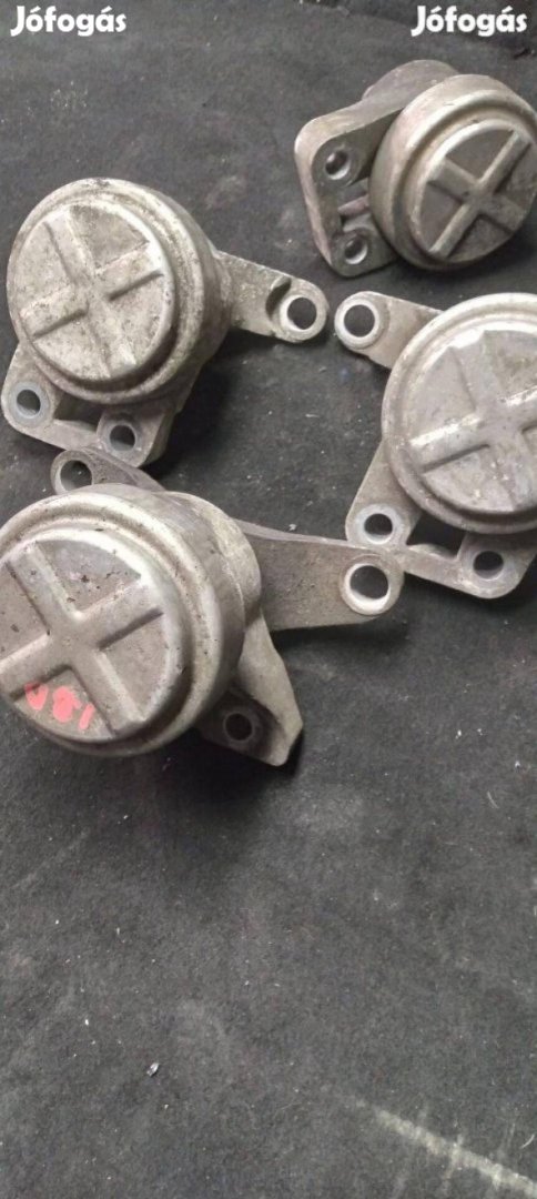 Gyári Ford mondeo mk4 motor tartó bak