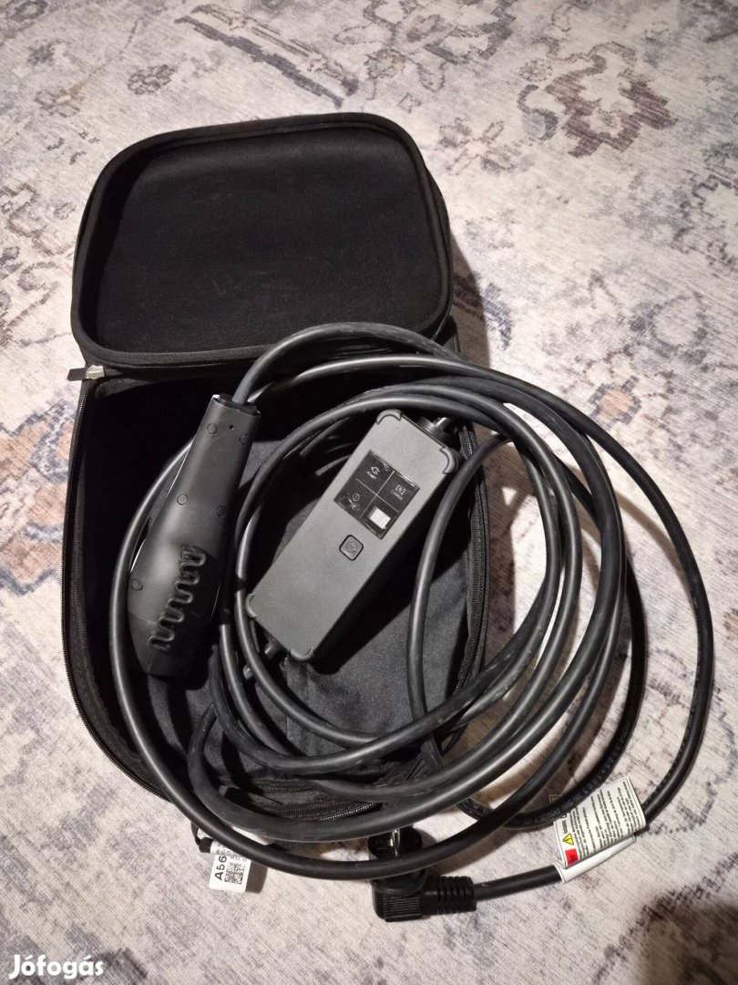 Gyári Kia Type2 Elektromos Autótöltő