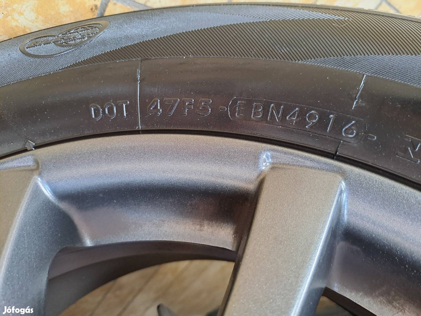 Gyári Mazda/Borbet alufelni R17 + Yokohama nyári abroncsszett 225/65 