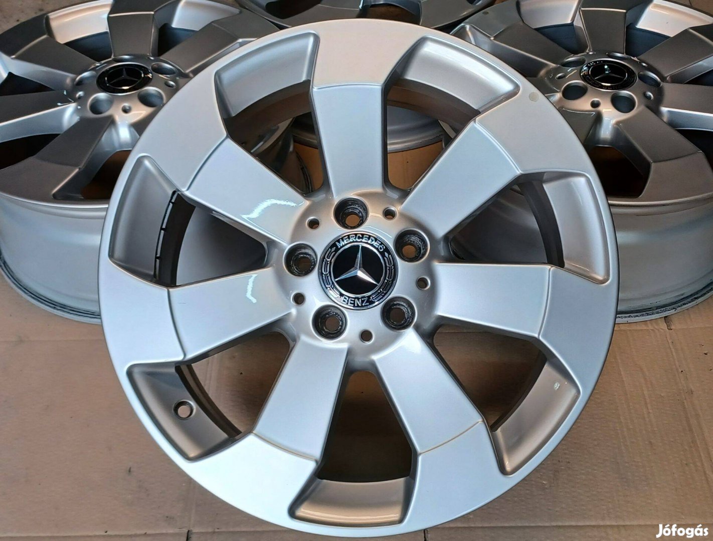 Gyári Mercedes W166 ML R klasse 5x112 8x18 ET56,5 4db