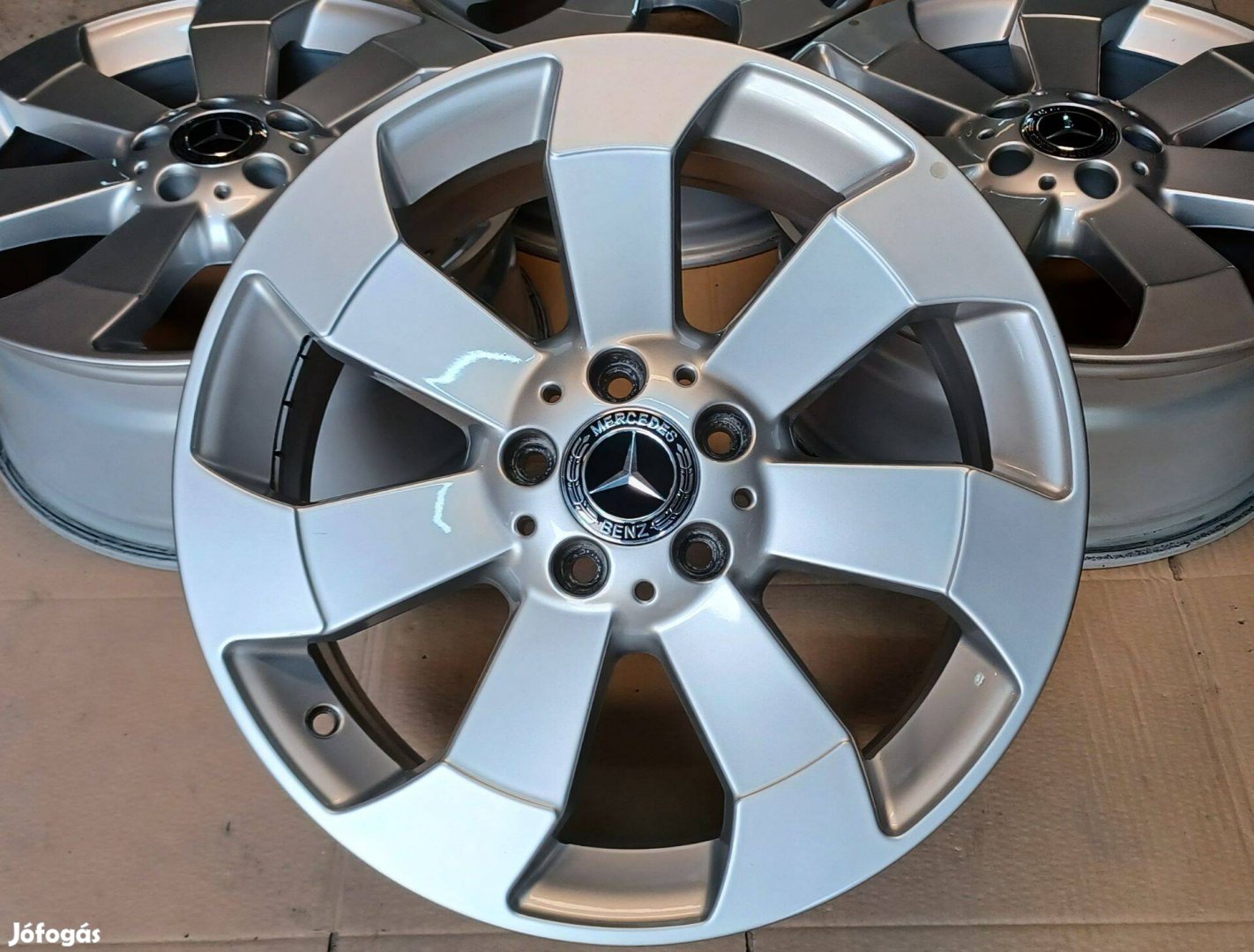 Gyári Mercedes W166 ML R klasse 5x112 8x18 ET56,5 4db