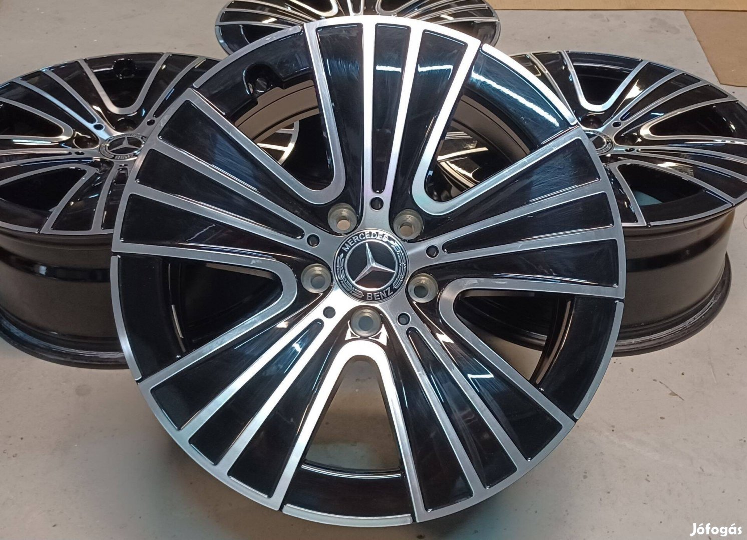 Gyári Mercedes W214 E klasse alufelnik 5x112 8x18 ET32,5 4db