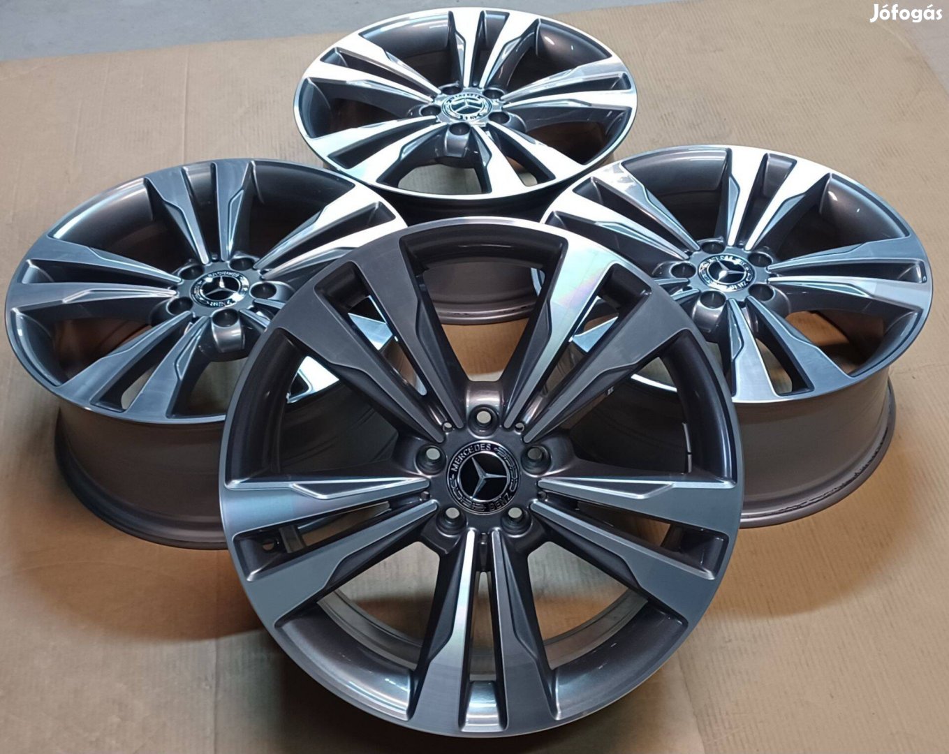 Gyári Mercedes W222 S klasse alufelnik 5x112 8,5x19 ET36 4db