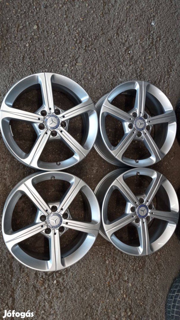 Gyári Mercedes szép állapotú 5x112 lyukosztású használt 17 colos alu