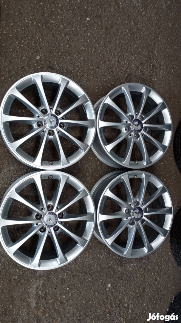 Gyári Mercedes szép állapotú használt 5x112 lyukosztású 17 colos alu