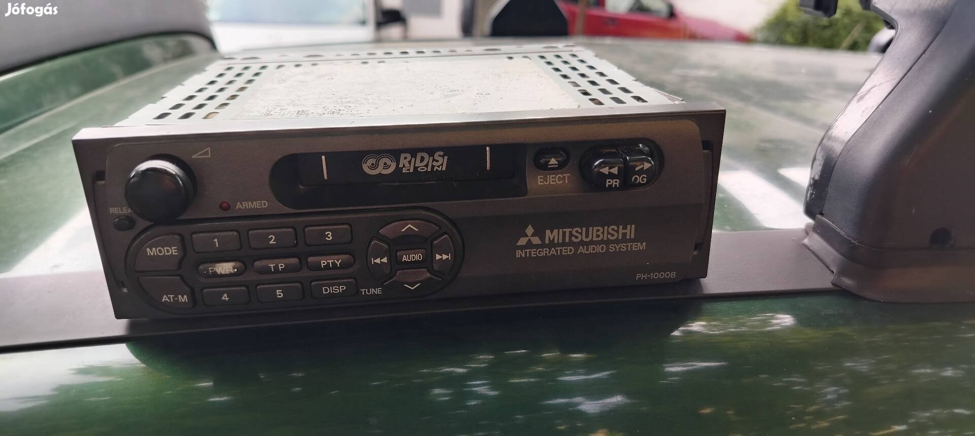Gyári Mitsubishi Autórádió
