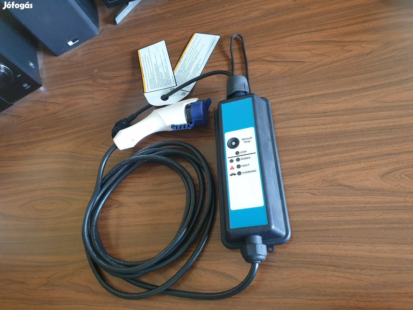 Gyári Mitsubitshi Outlander Phev töltő eladó, teljesen új