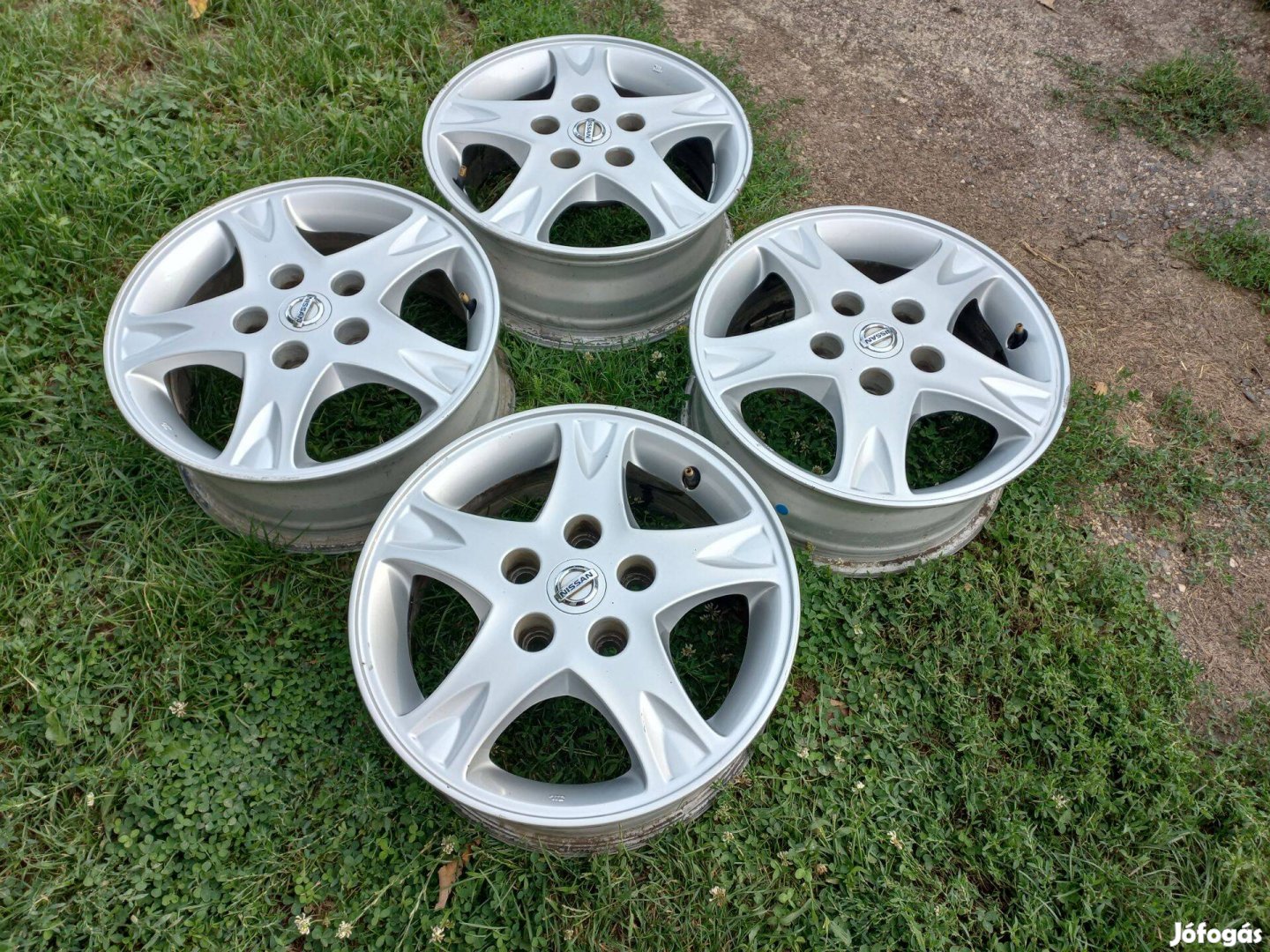 Gyári Nissan 5X114,3 15 colos alufelnik!