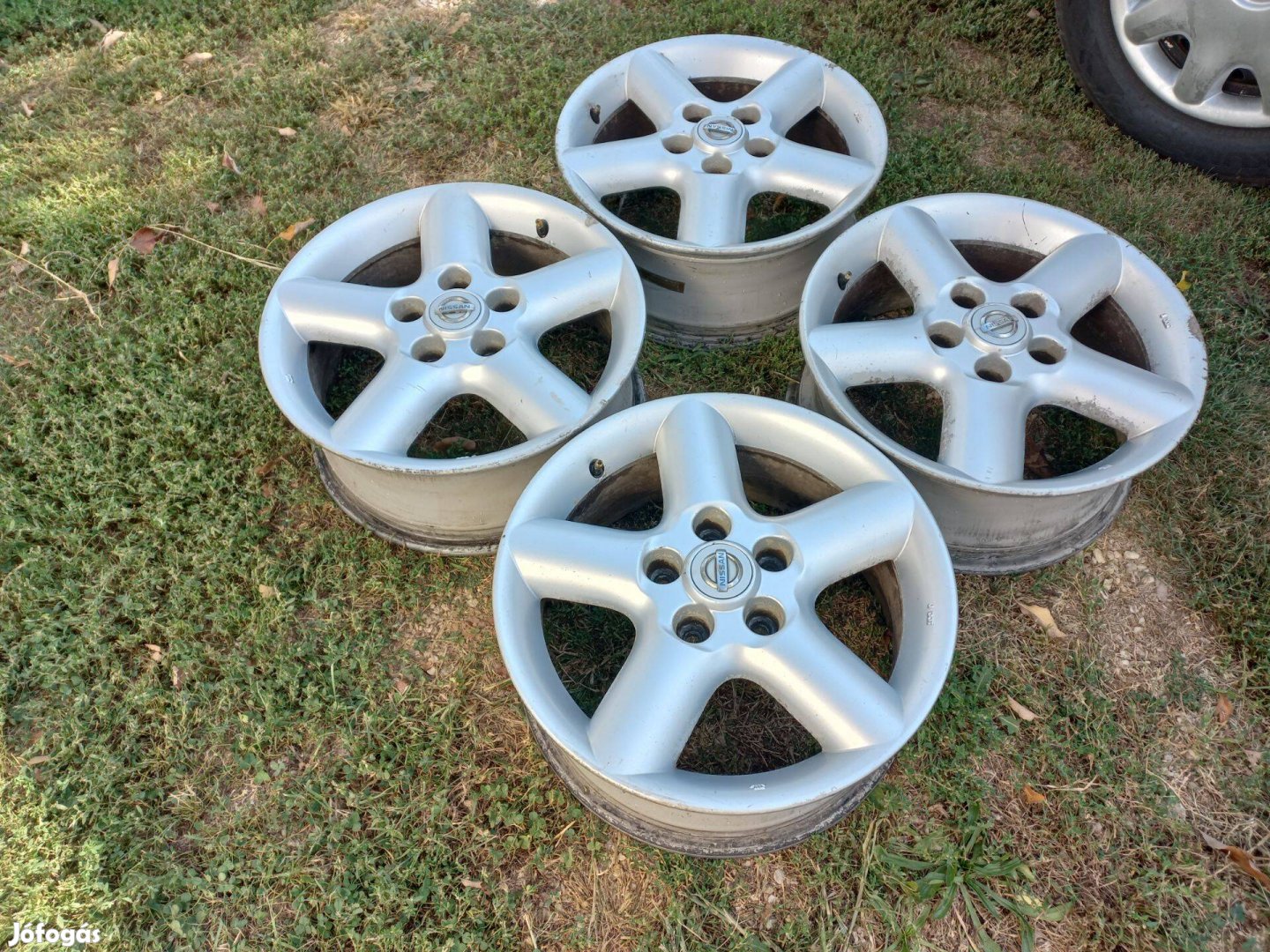 Gyári Nissan 5X114,3 16 colos alufelnik!