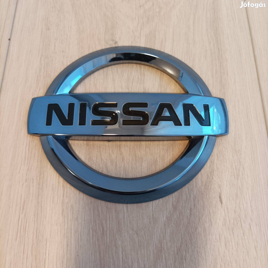 Gyári Nissan Leaf / E-NV200 logó embléma