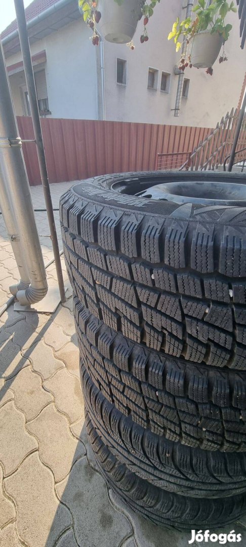 Gyári Opel K, J Astra, Meriva felni Tpms-el 16" és téli gumi szettel