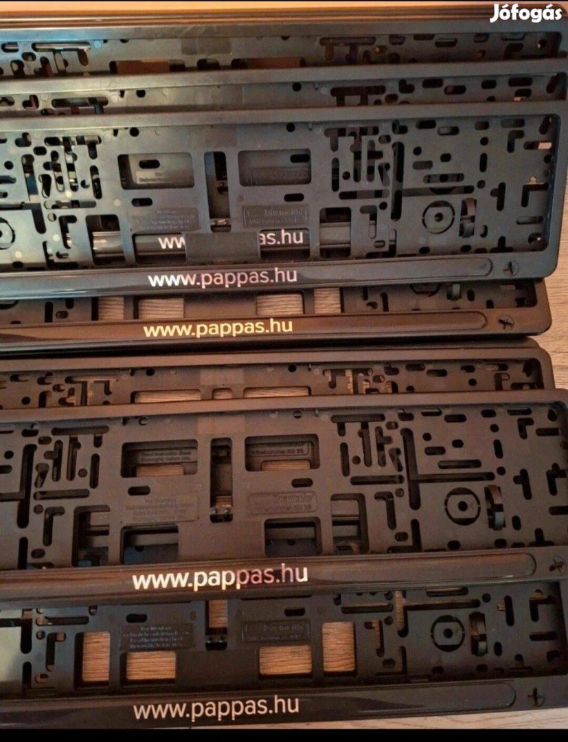 Gyári Pappas-os rendszámtábla tartó keret