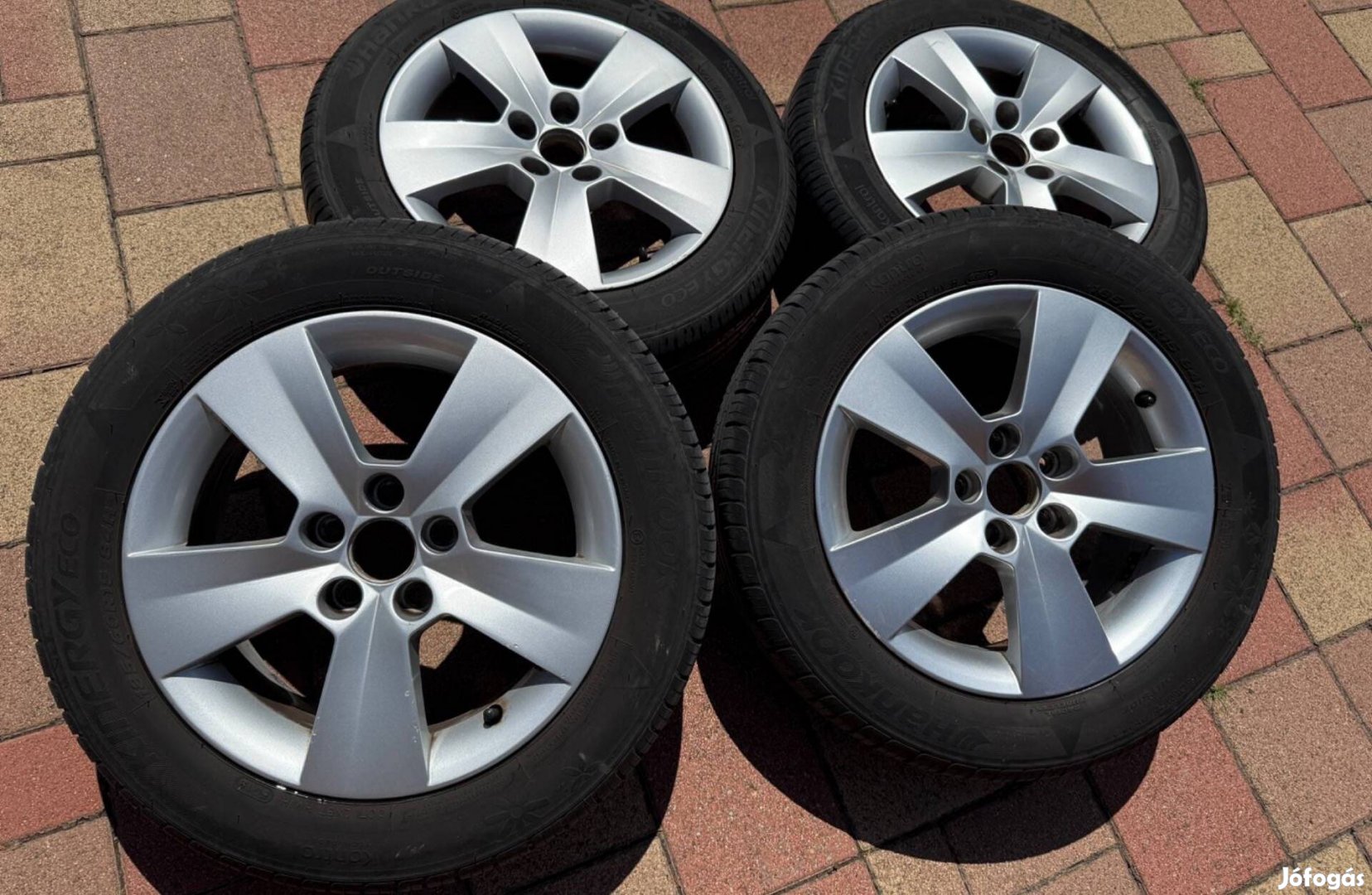 Gyári Skoda Fabia R15 alufelni+Hankook nyári gumi