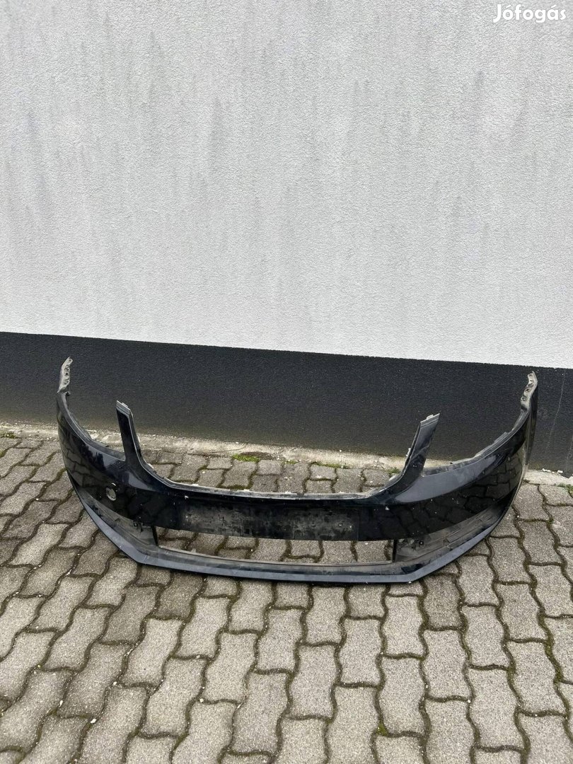 Gyari Skoda Octavia MK3 5E első lökhárító