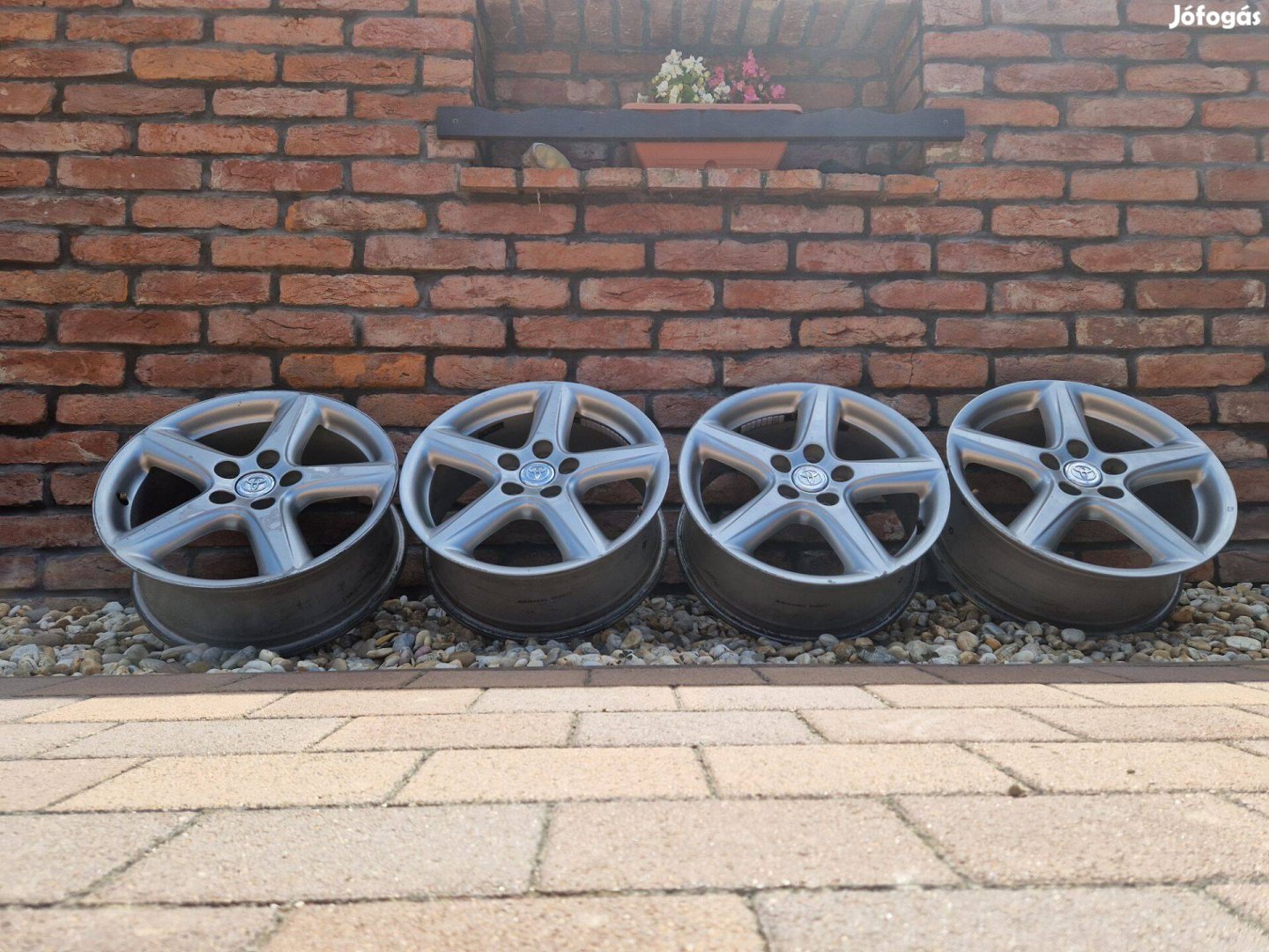 Gyári Toyota Alufelni szett