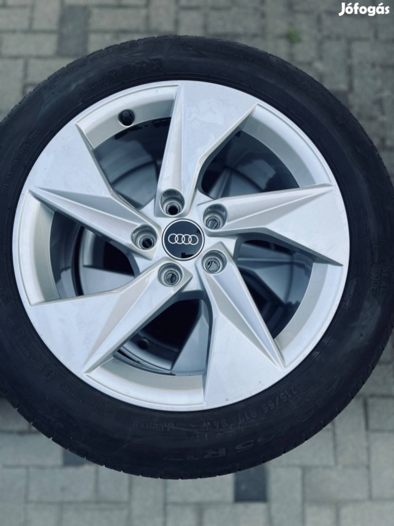 Gyári Új Audi alufelnik Pirelli Cinturato P7 gumikkal