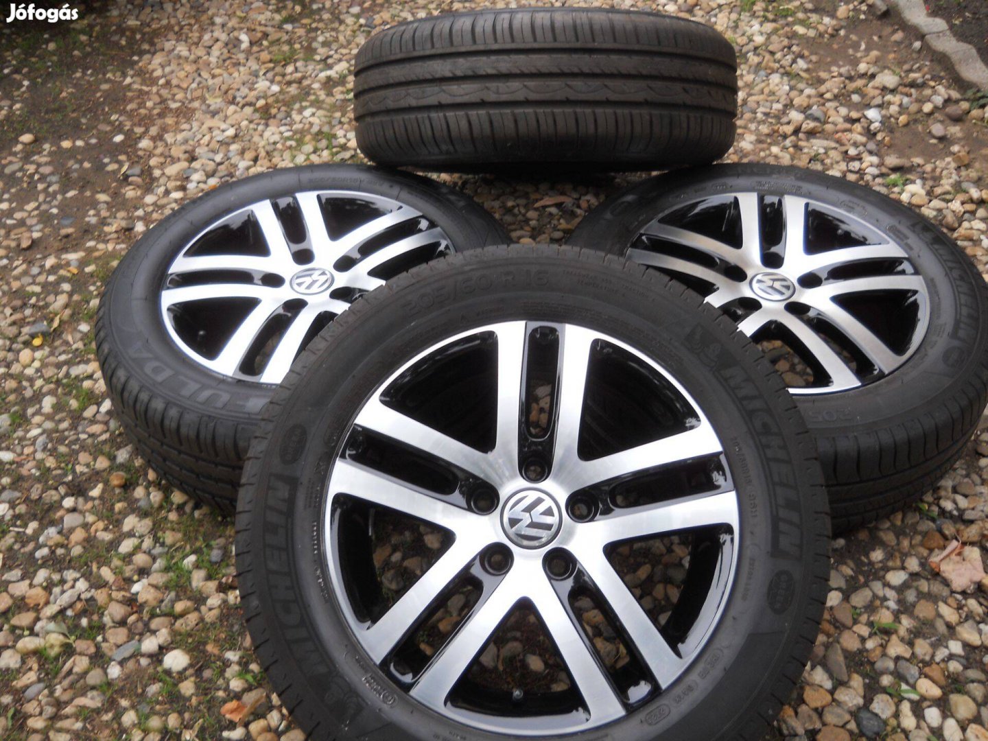 Gyári VW 16" 5x112 Alufelni nyárigumi VW Skoda Seat Audi