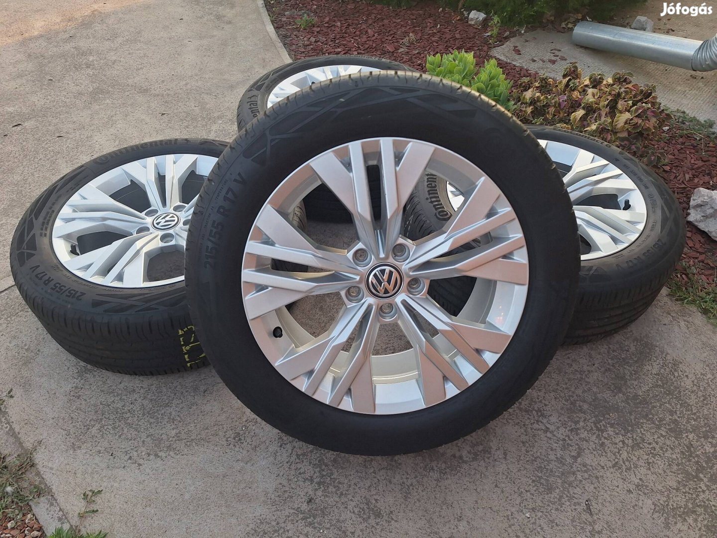 Gyári VW Passat B8 Arteon 5*112 R17 alufelni 215/55 R17 Nyári gumi 