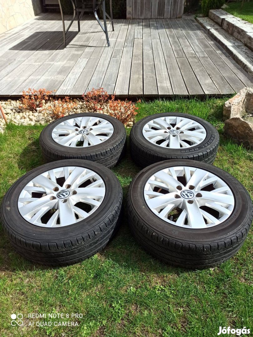 Gyári VW alufelni 16" gumival eladó