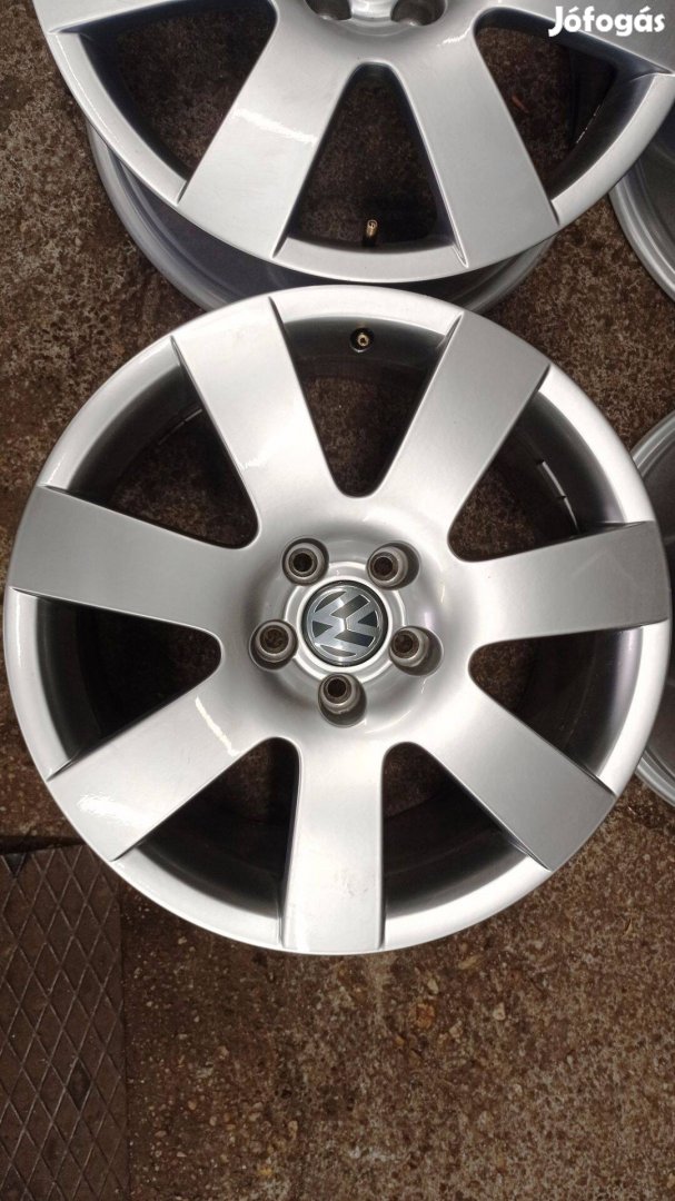 Gyári Volkswagen 18 colos használt 5x112 lyukosztású alu felni garnitú