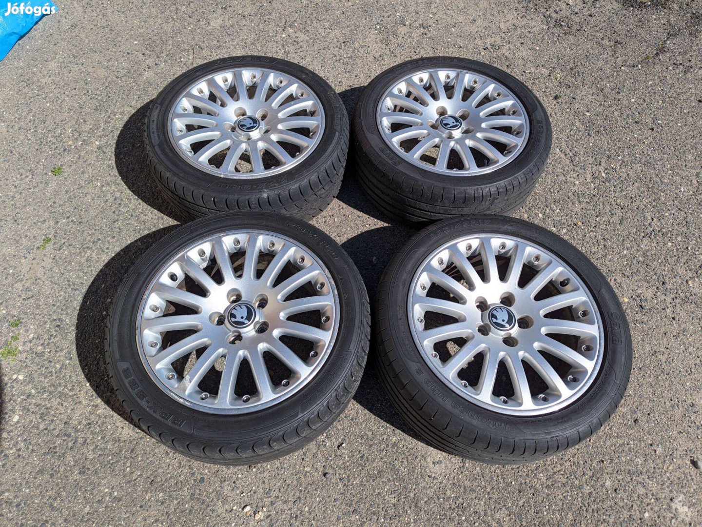 Gyári Volkswagen BBS alufelni 225/45r17 újszerű gumikkal