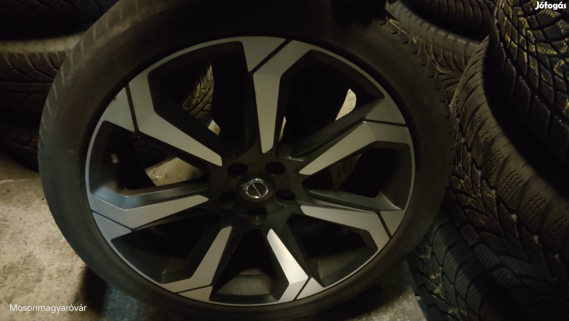 Gyári Volvo felni 20 colos