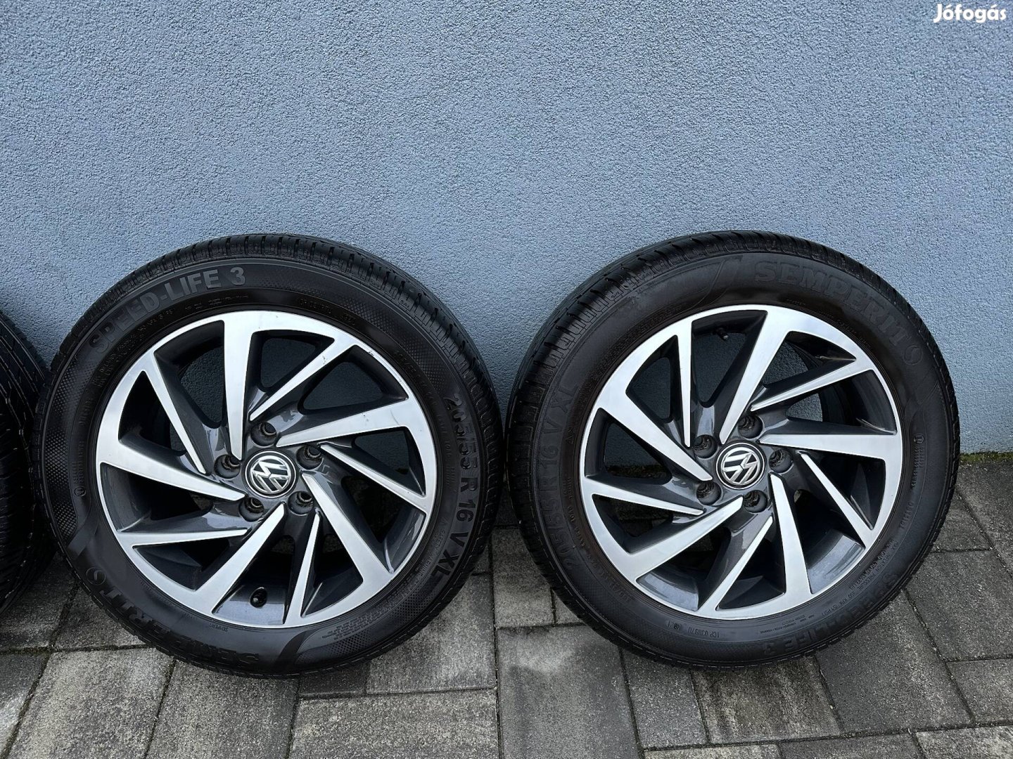 Gyári Vw 16" alufelni nyári gumival eladó