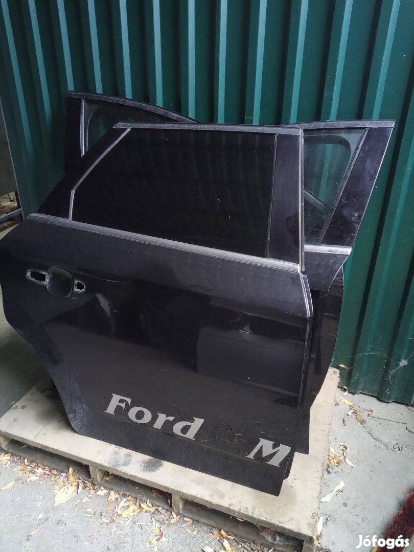 Gyári! Ford Mondeo mk4 jobb hátsó kombi ajtó