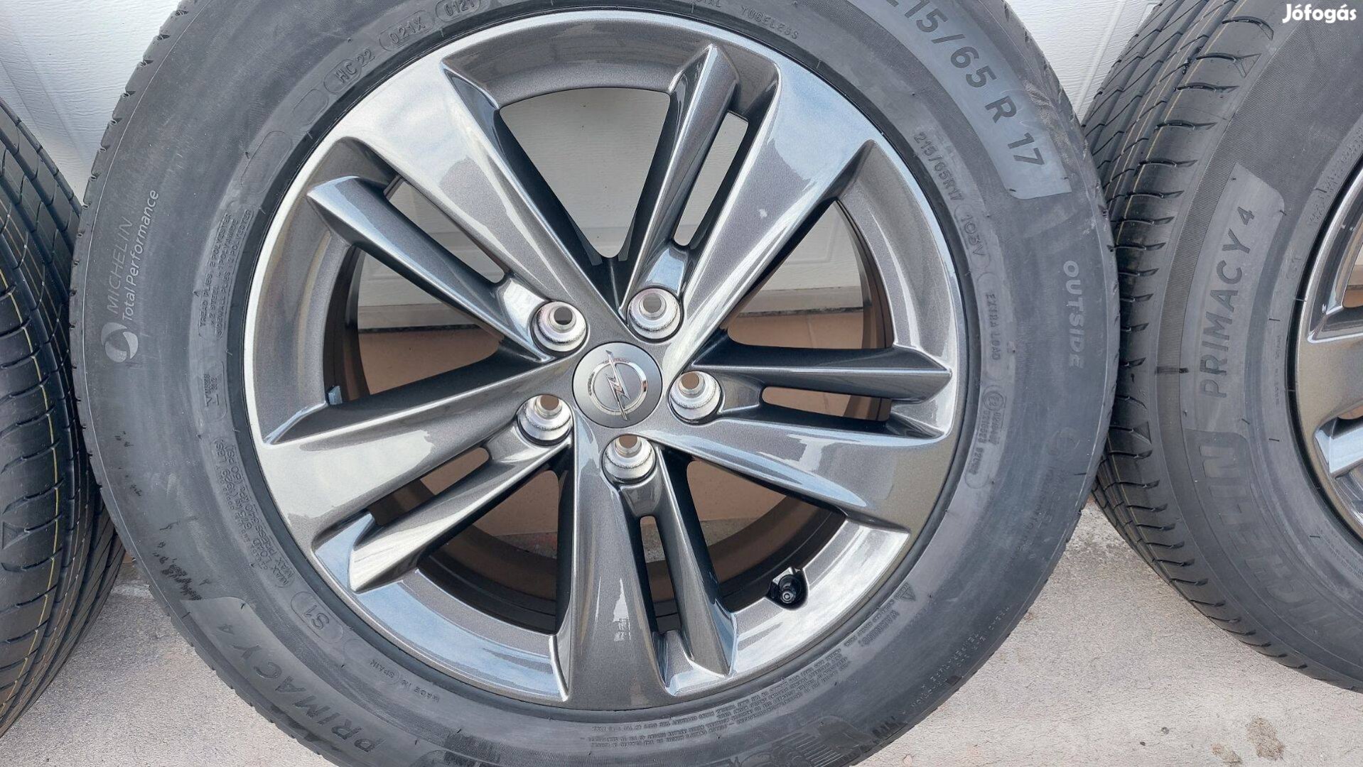 Gyári, Új,Opel Grandland X 17" alufelni új nyári gumi 5x108 mmm