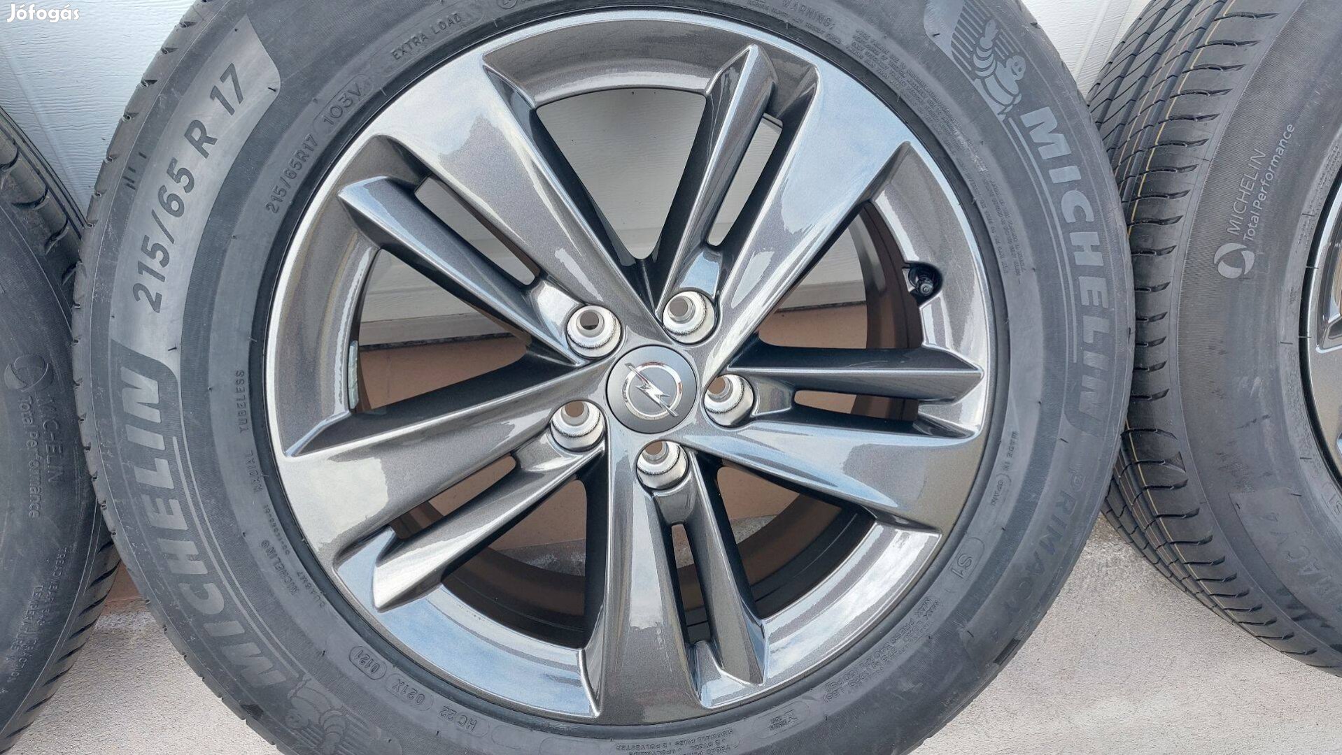 Gyári, Új,Opel Grandland X 17" alufelni új nyári gumi 5x108 űűű