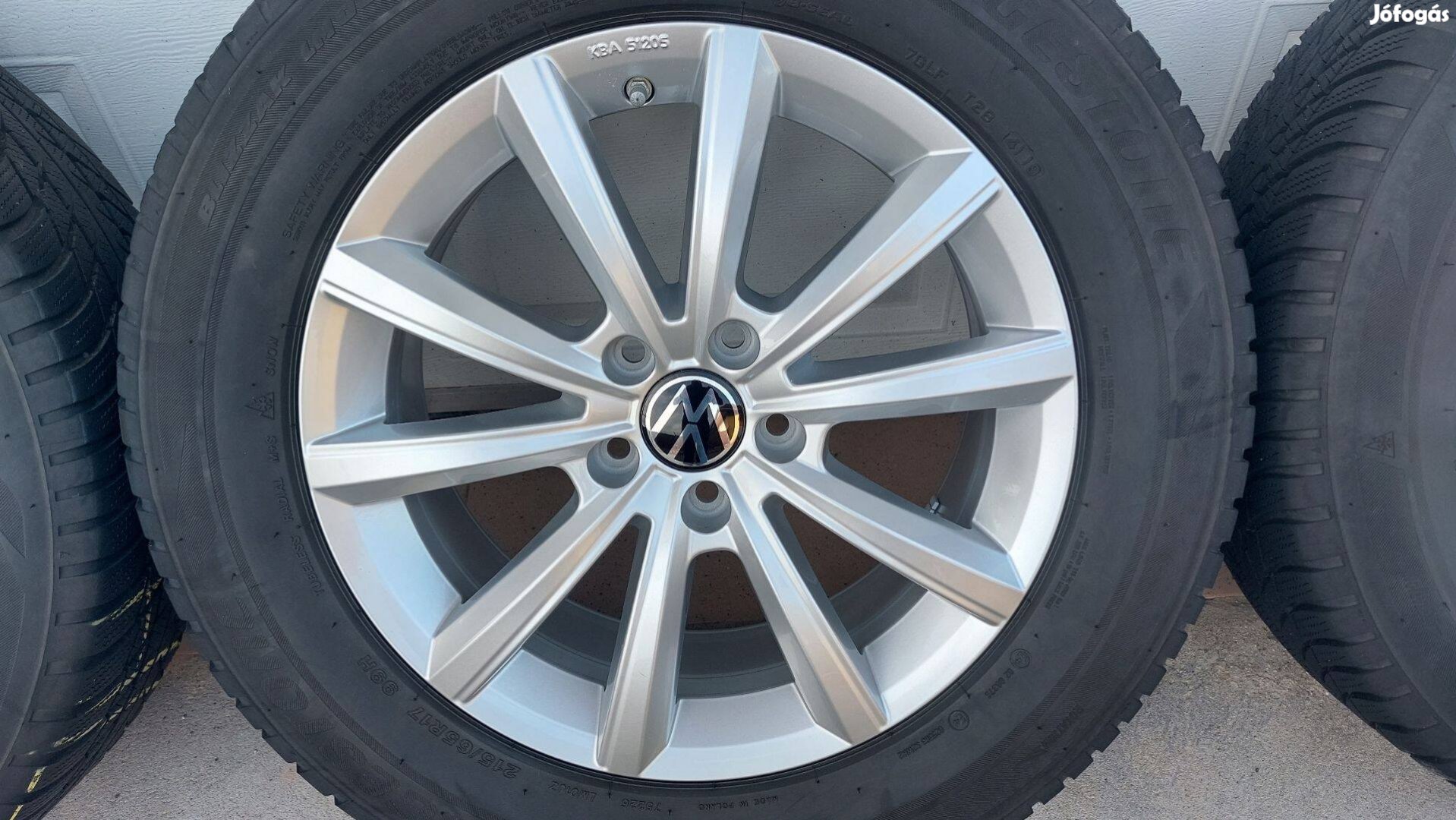 Gyári, VW Tiguán II. 5NA /Merano/17" alufelni 5x112 téli gumikkal qqq