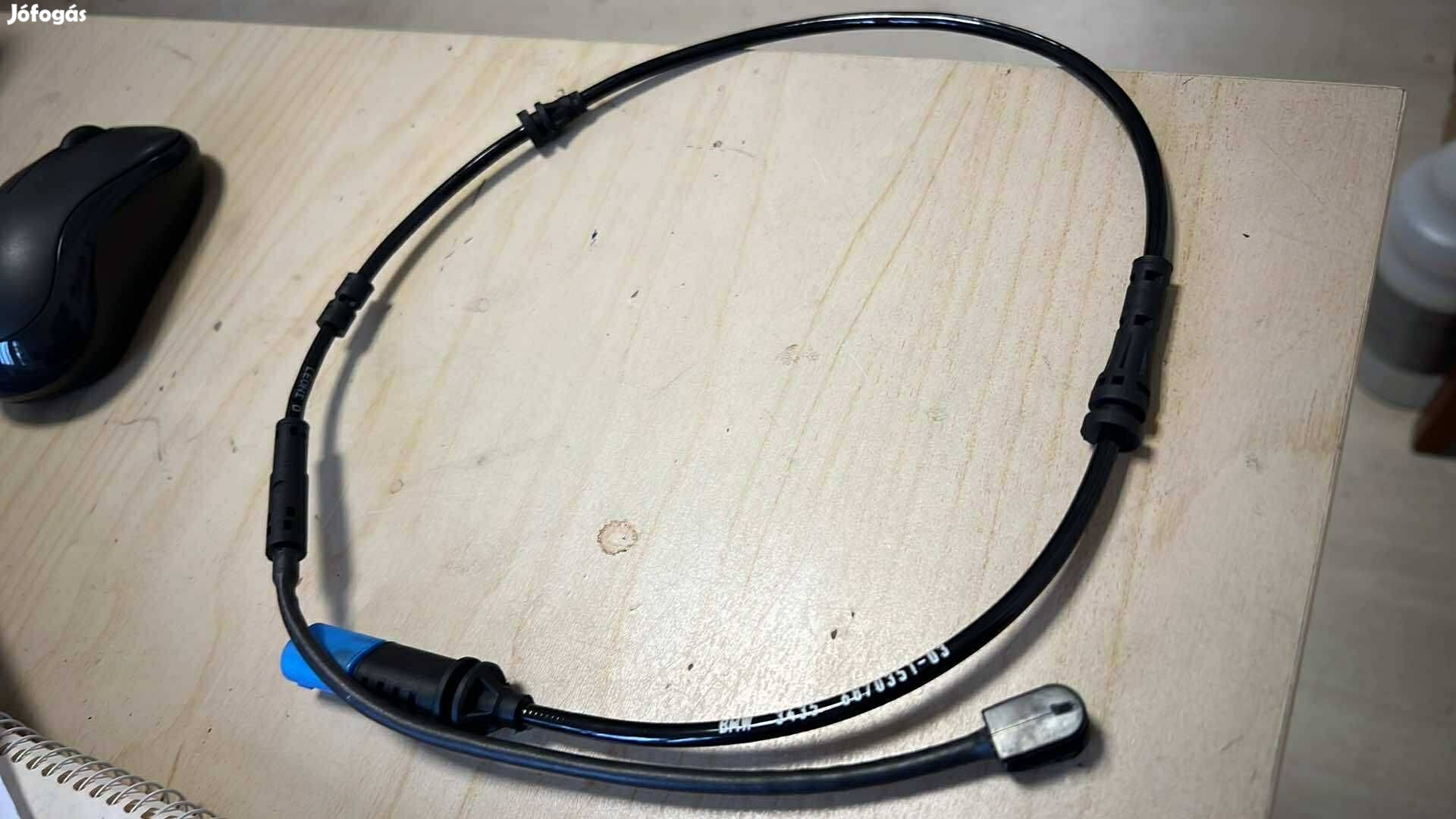Gyári, új fékkopásjelző BMW G01 / G02 típushoz