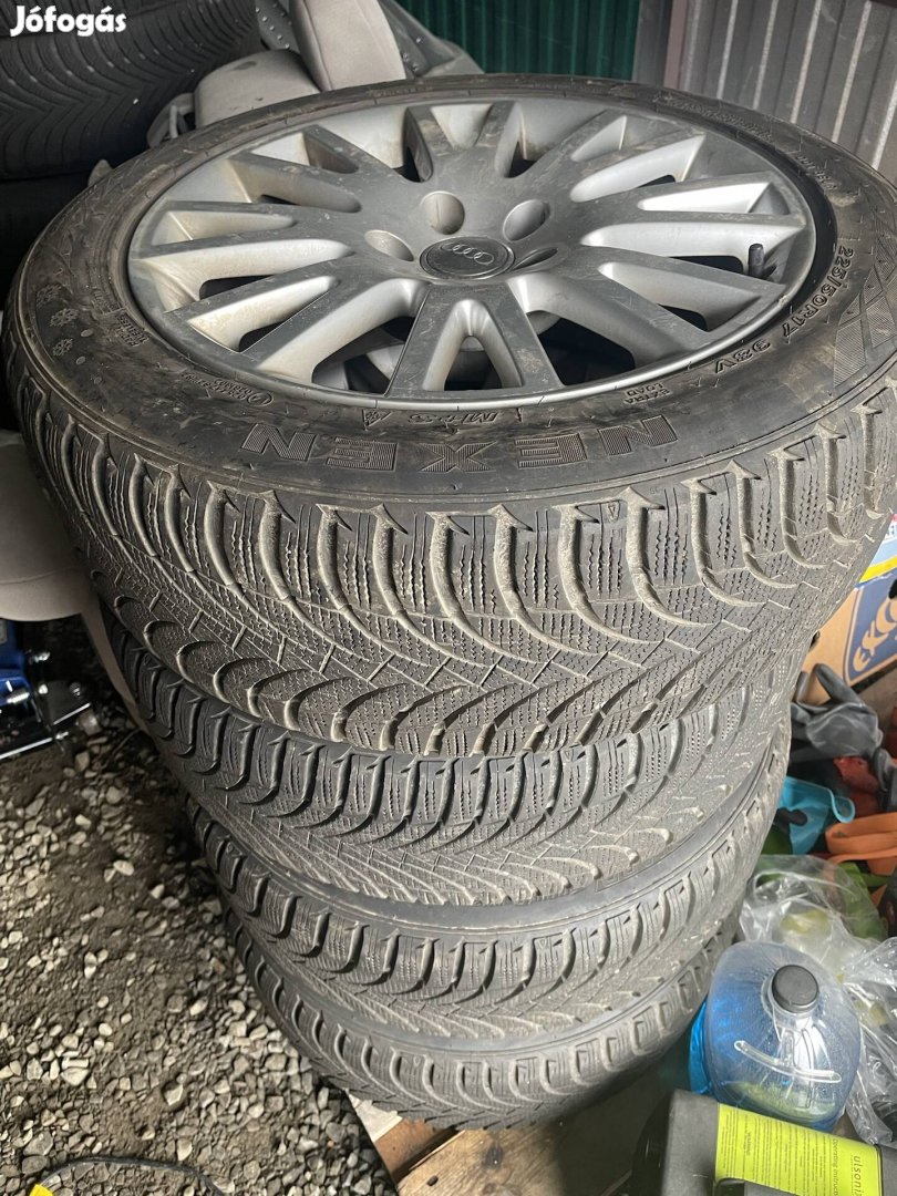 Gyari audi 5x112felni 225/50 r17 téli gunival