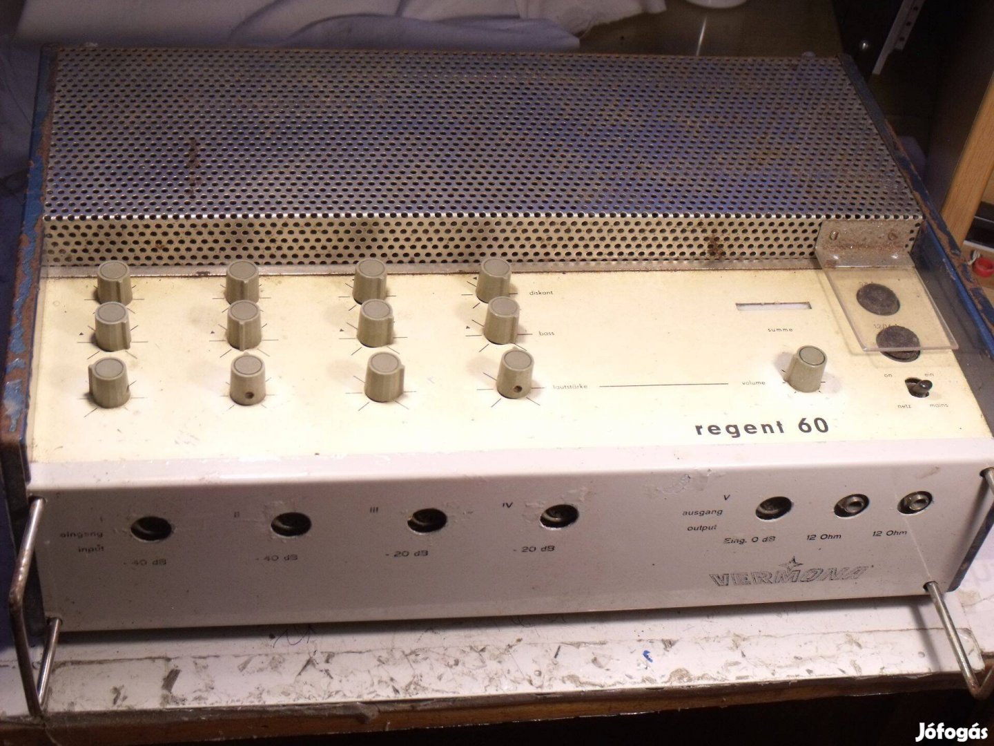 Gyári csöves erősítő Regent 60