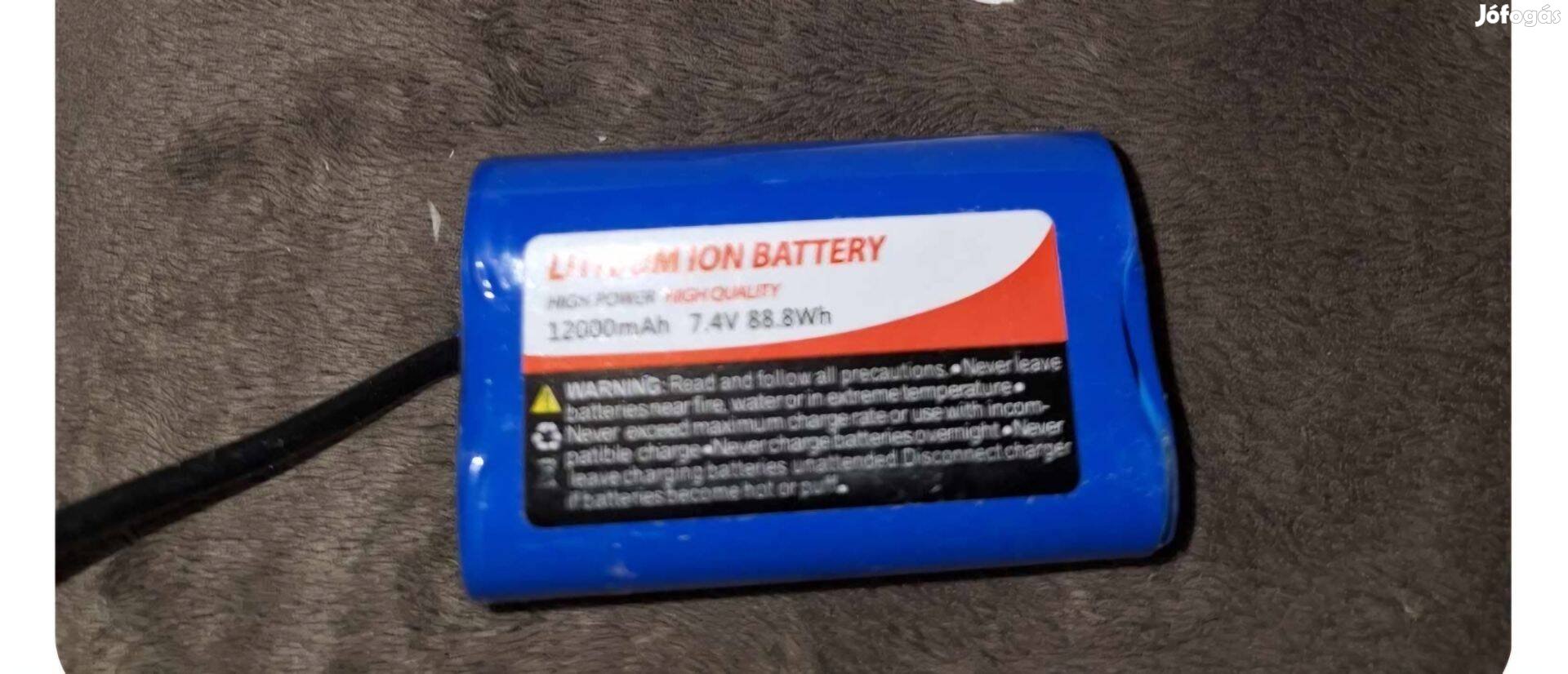 Gyári etetőhajó akku 12000mAh