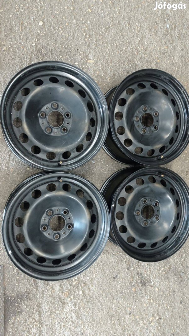 Gyári használt 17 colos 5x120 lyukosztású acél felni garnitúra olcsón