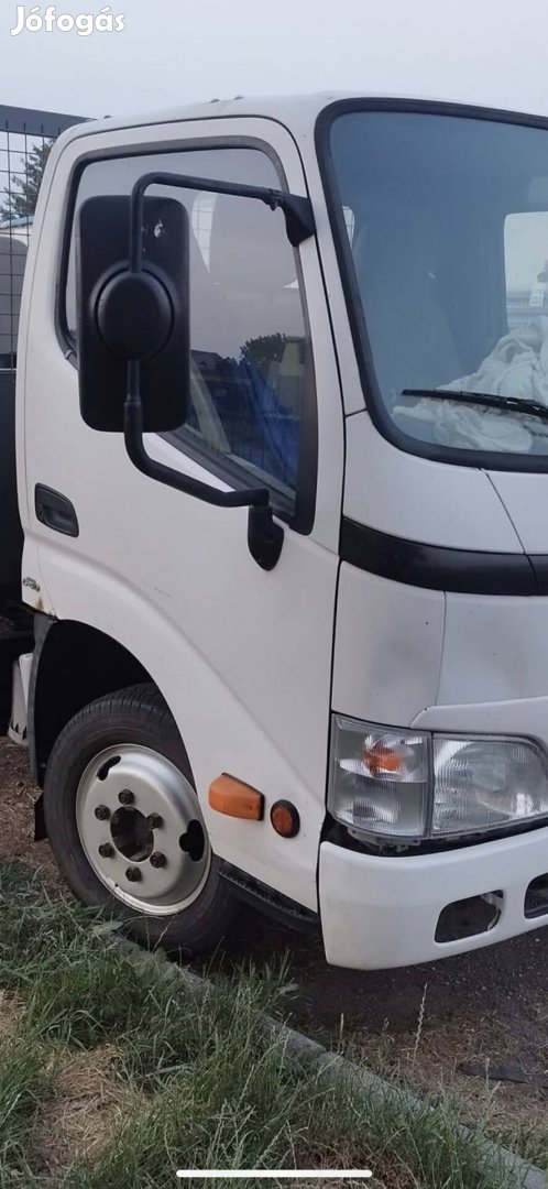 Gyári kis haszon alktreszek Dyna Toyota