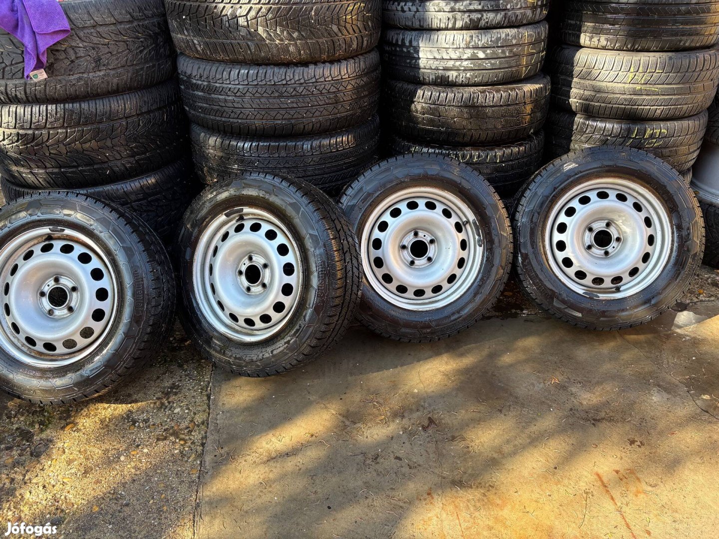 Gyári lemezfelni gumi nélkül