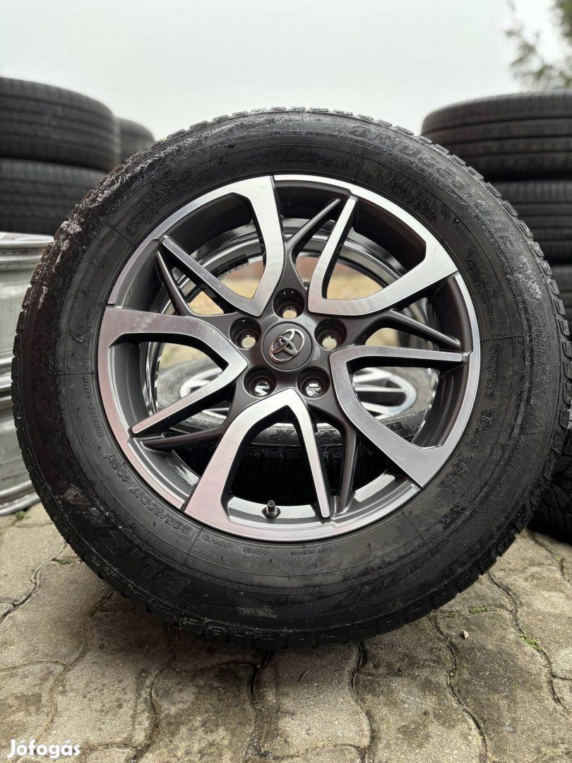 Gyari toyota 7x17 et39 5x114,3 alufelni