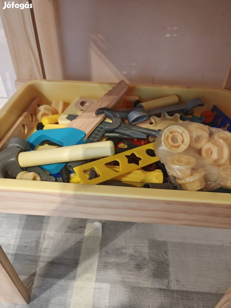 Gyerek barkácsasztal (TOY Lino)