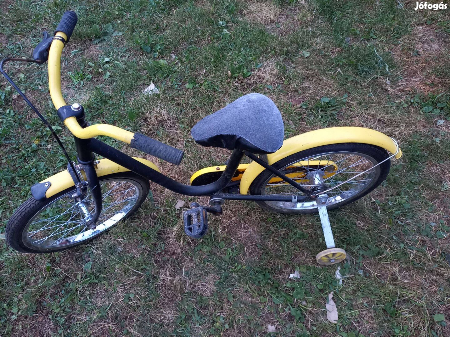 Gyerek bicikli mankókerékkel eladó